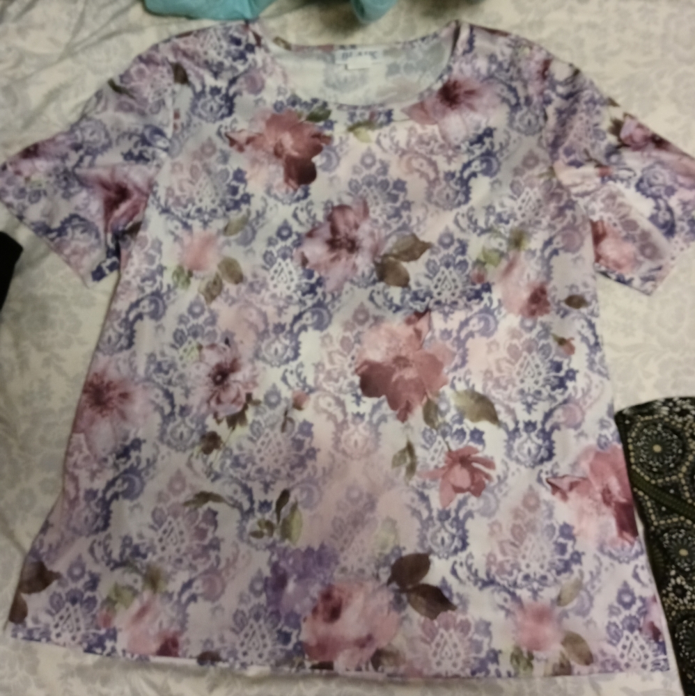 Women's large top